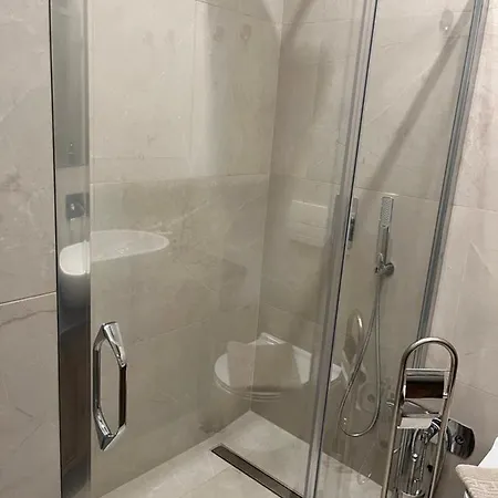 Sveti Stefan * Bělehrad